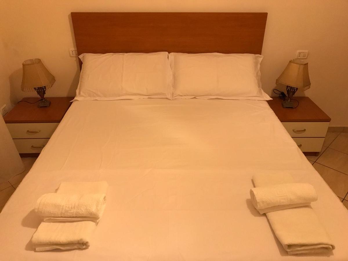 Elegant Apartment In Lungomare - N 23 Vlorë エクステリア 写真