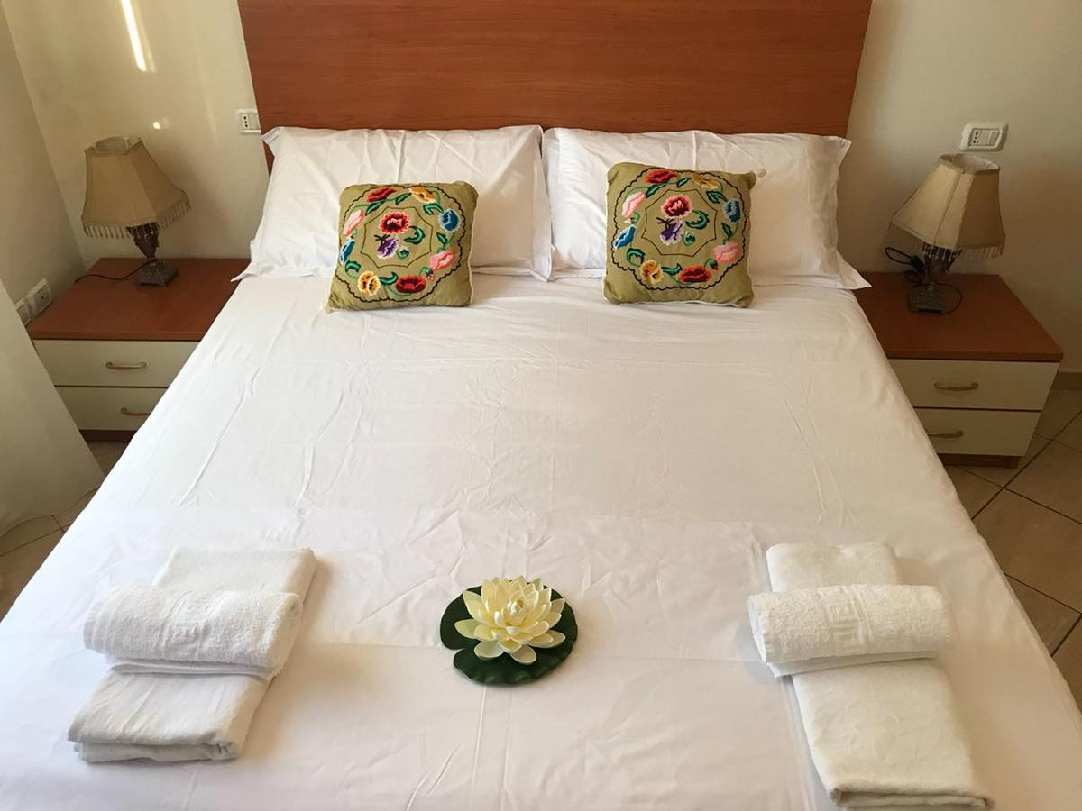 Elegant Apartment In Lungomare - N 23 Vlorë エクステリア 写真